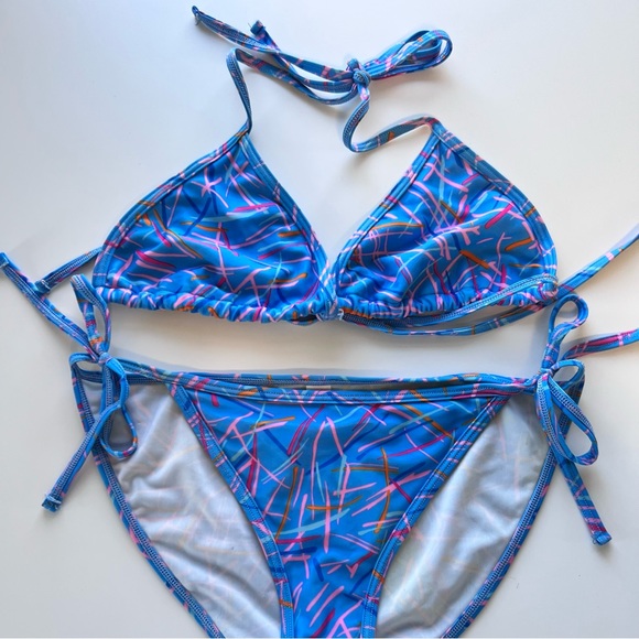 American Apparel Triangle Bikini - Picture 1 of 11